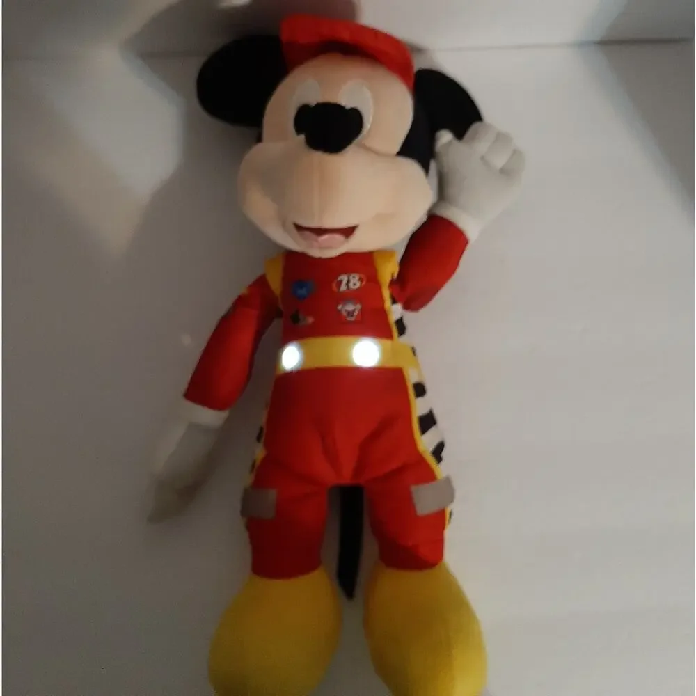 Disney Mickey & The Roadster Racers 14